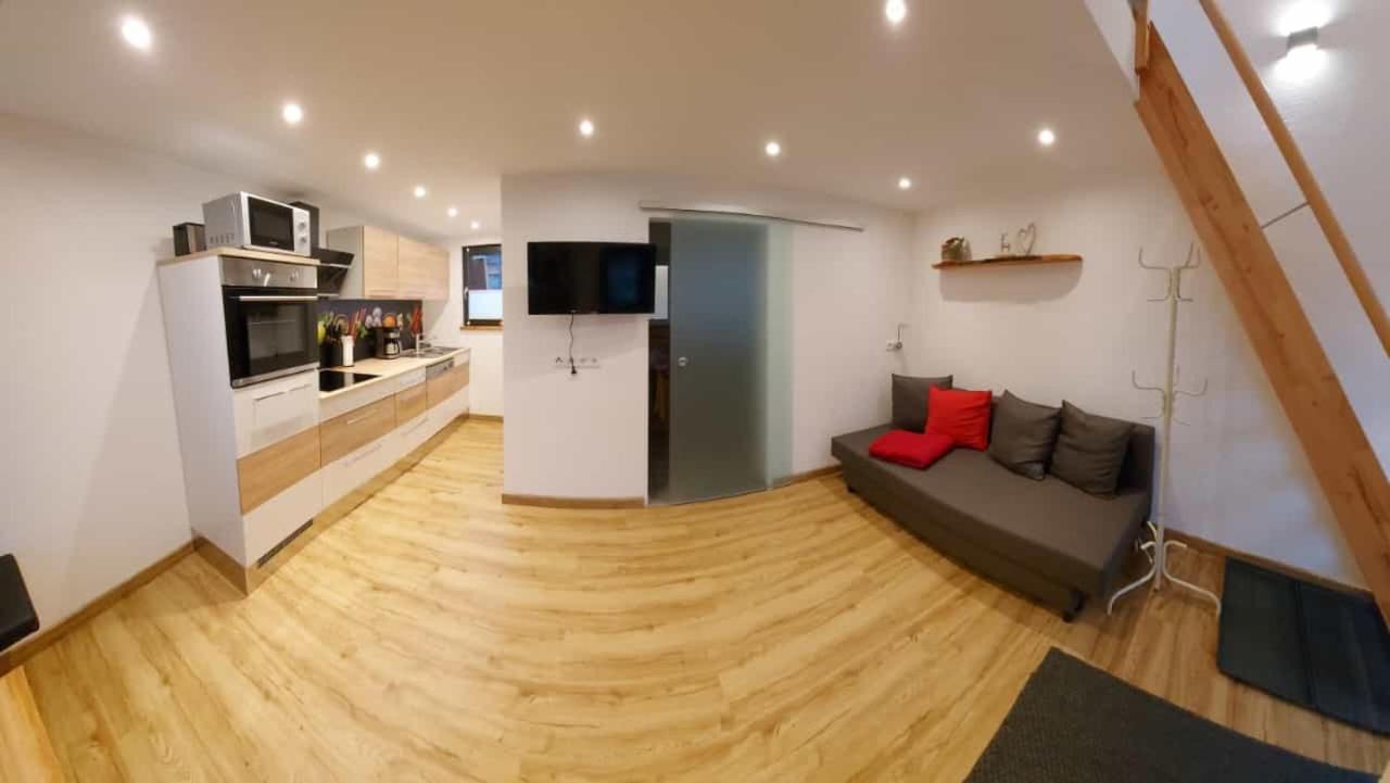 Ferienhaus: Mitten Auf Dem Reiterhof Ferienhaus *