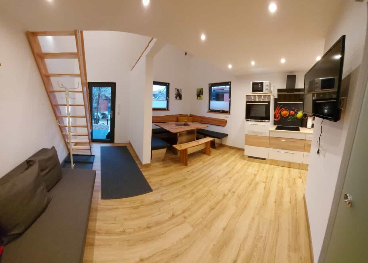 Ferienhaus Ferienhaus: Mitten Auf Dem Reiterhof